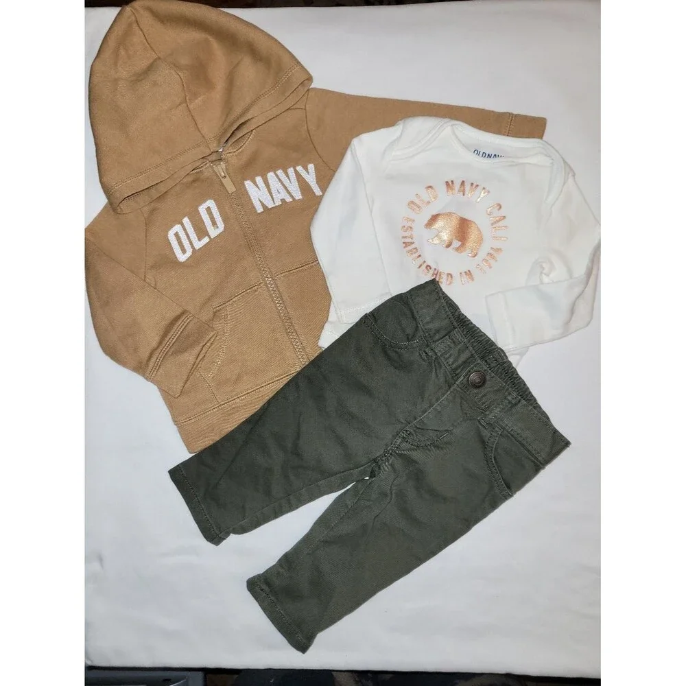 Old Navy Size 3-6m Tan Zip Hoodie, White Graphic Bodysuit & Olive Pants Outfit
